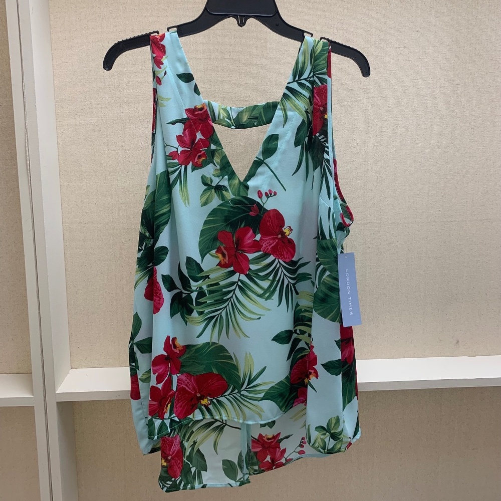 NWT London times tank top